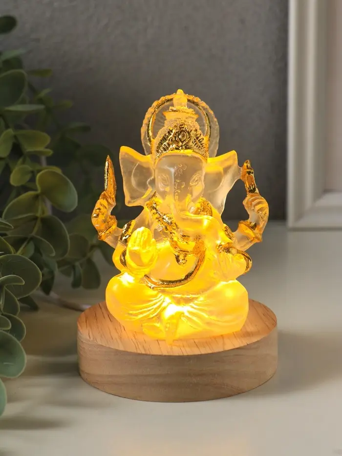Фигурка светящаяся &laquo;Ганеша - бог мудрости&raquo;, акрил, от USB, 8&times;8&times;10 см