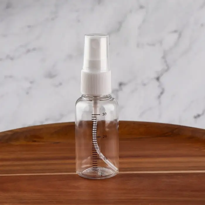 Бутылочка для хранения, с распылителем, со шкалой деления, 30 мл, цвет белый/прозрачный