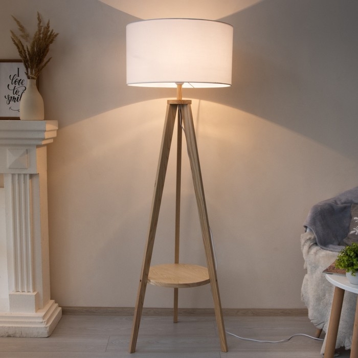 Торшер 19037/1 E27 40Вт светлое дерево-белый 44х51х123 см