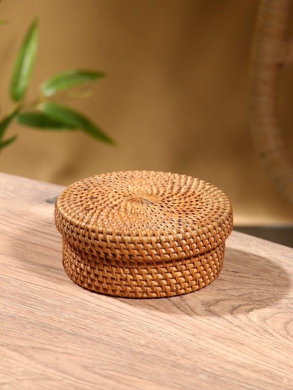 Корзинка плетеная  Корзинка плетеная "Дори" 13х13х8 см