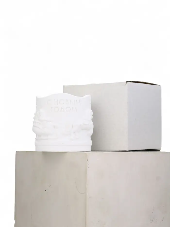 Свеча &laquo;Новый год&raquo;, аромат сандал, гипс