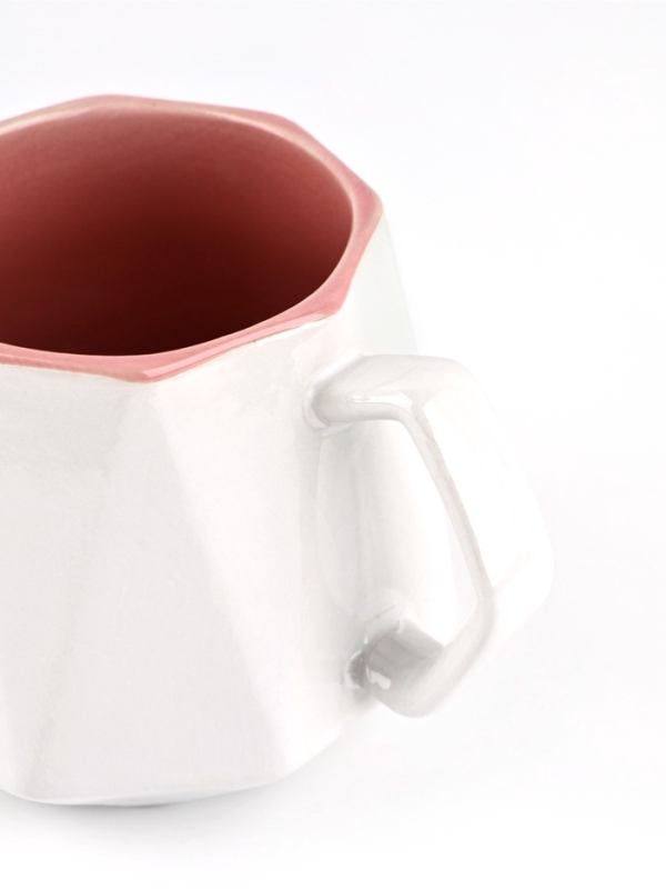 Кружка керамическая Дорого внимание «Слушай свое сердце», 350 мл Кружка керамическая Дорого внимание «Слушай свое сердце», 350 мл