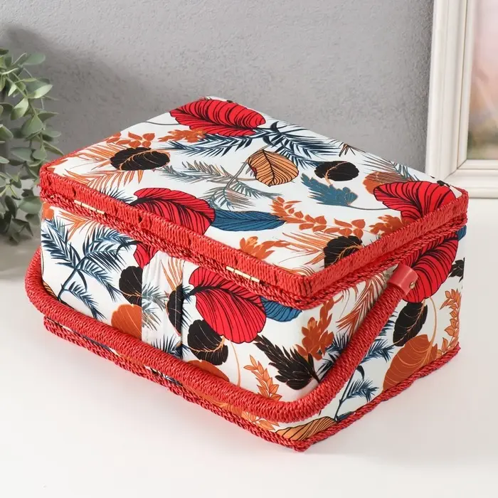 Шкатулка для рукоделия и шитья &laquo;Тропические листья&raquo;, хранение ниток, иголок, мелочи, 19&times;26&times;14.5 см