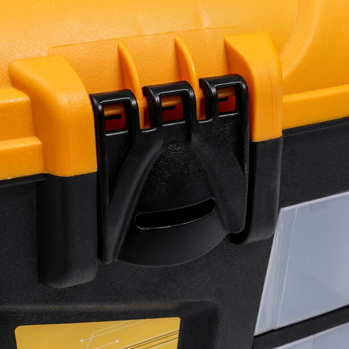 Ящик для инструментов, с двумя консолями и коробками «Уран 21» Ящик для инструментов, с двумя консолями и коробками «Уран 21»