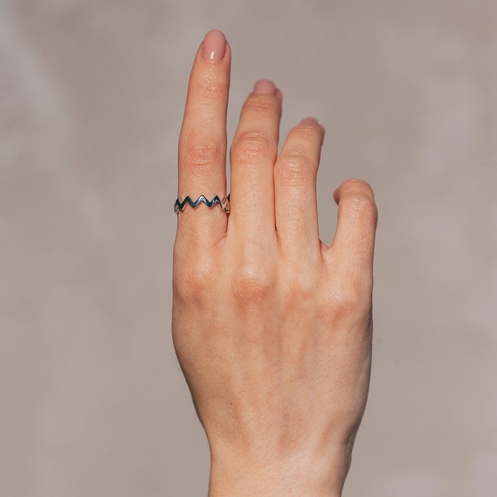 Кольцо «Зигзаг» тренд, цвет серебро, безразмерное