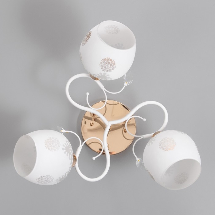 Люстра Люстра "Оливия" 3х60Вт Е27 Золото, белый 48х48х28см