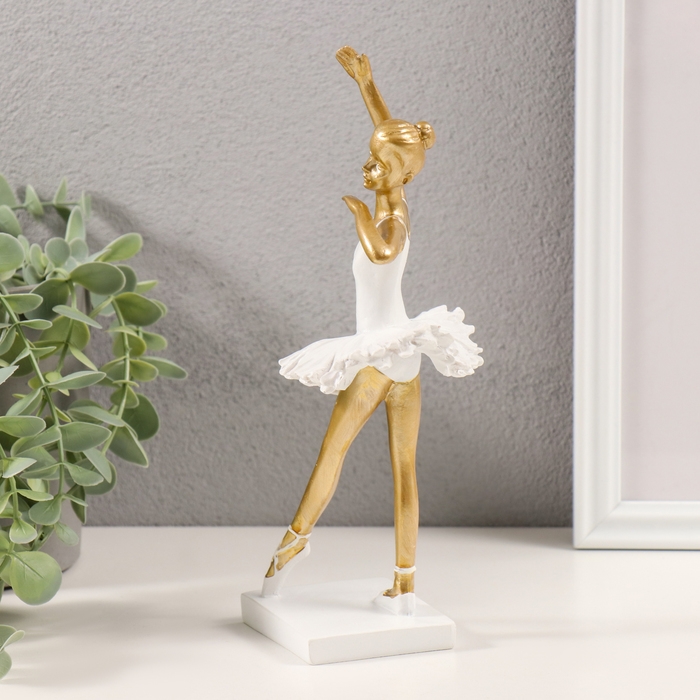 Сувенир полистоун "Балерина в белой пачке" 9х7,5х22 см