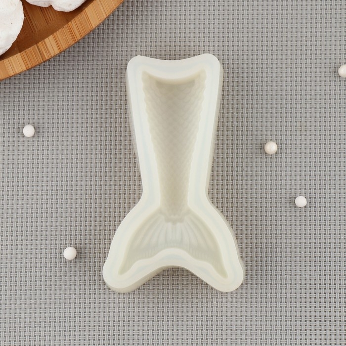 Молд для шоколада Доляна «Хвост русалки», силикон, 9,5×5,5×2 см, цвет белый Молд для шоколада Доляна «Хвост русалки», силикон, 9,5×5,5×2 см, цвет белый