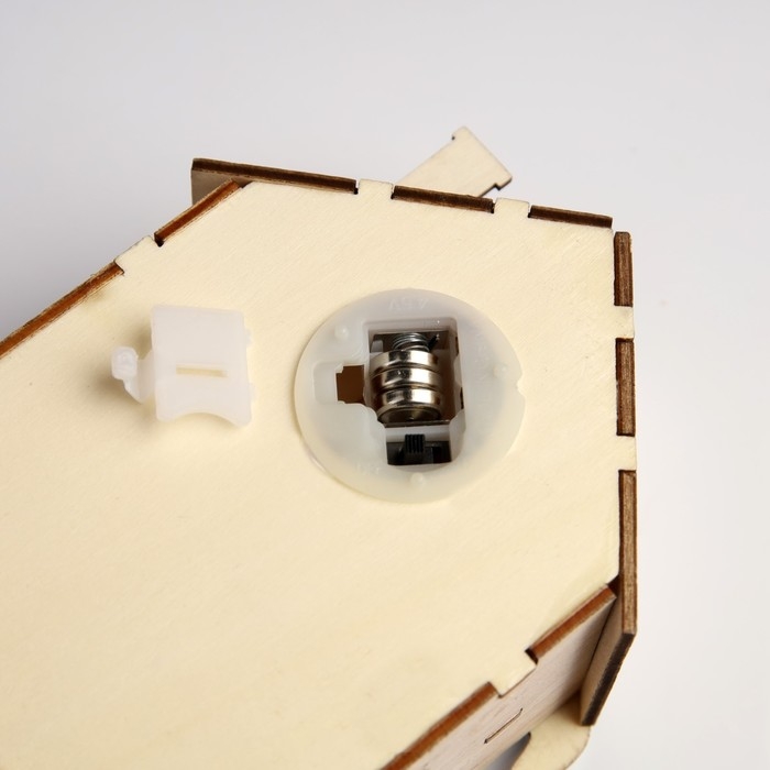 Светодиодная фигура «Домик с зелёными ёлками» 10.6 × 15 × 5.5 см, дерево, батарейки LR1130х3 (в комплекте), свечение тёплое белое Светодиодная фигура «Домик с зелёными ёлками» 10.6 × 15 × 5.5 см, дерево, батарейки LR1130х3 (в комплекте), свечение тёплое белое