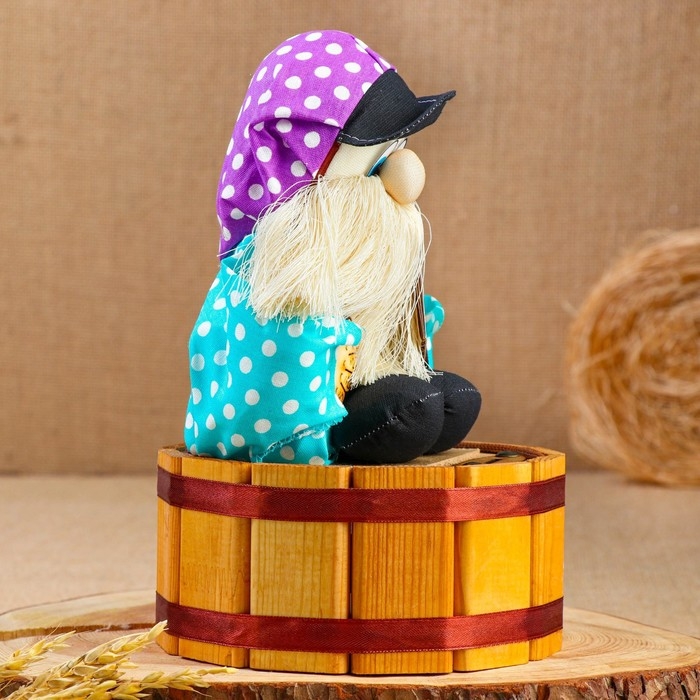 Оберег - домовой Оберег - домовой "Семён на бочке", h = 25 см, d = 19, микс