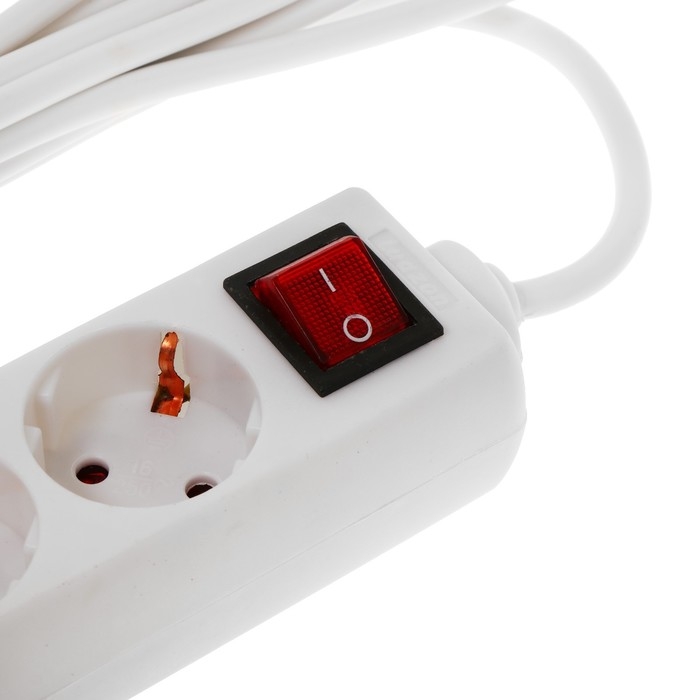 Удлинитель Luazon Lighting, 4 розетки, 7 м, 6 А, 1300 Вт, 3х0.75 мм2, с з/к, с выкл., Б Удлинитель Luazon Lighting, 4 розетки, 7 м, 6 А, 1300 Вт, 3х0.75 мм2, с з/к, с выкл., Б