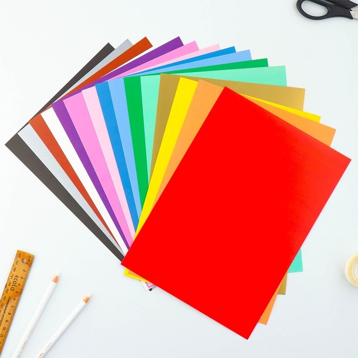 Картон цветной А4 мелованный односторонний 15 листов 15 цветов «1 сентября:Белочка» золото и серебро 220 г Картон цветной А4 мелованный односторонний 15 листов 15 цветов «1 сентября:Белочка» золото и серебро 220 г