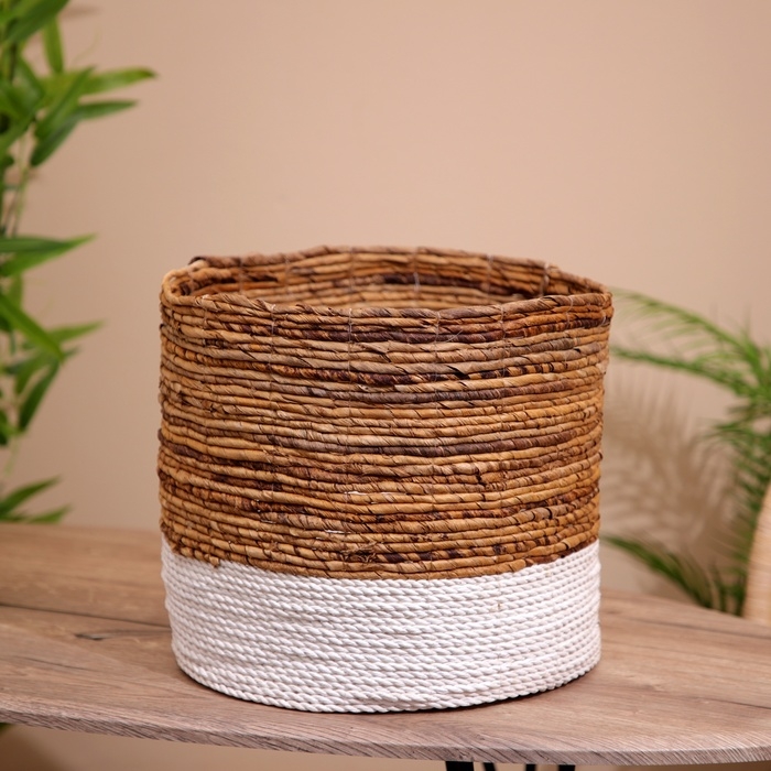 Корзина плетёная 35х35х30 см Корзина плетёная 35х35х30 см