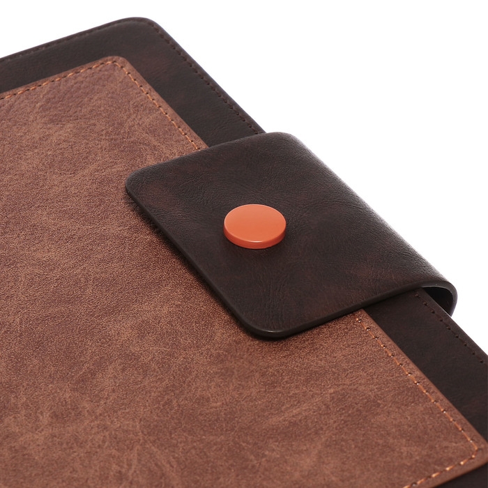 Ежедневник недатированный, А5, 140л, клетка, обл.кожзам, на кнопке, Серый/коричневый Ежедневник недатированный, А5, 140л, клетка, обл.кожзам, на кнопке, Серый/коричневый