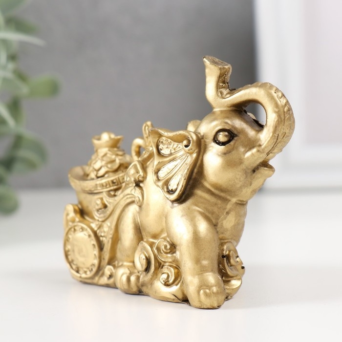 Нэцке полистоун под бронзу Нэцке полистоун под бронзу "Слон с тележкой золота" 7х4х8,5 см