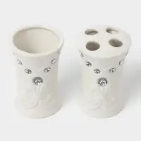 Аксессуары для ванной Доляна &laquo;Стразы. Капельки&raquo;, 4 предмета, дозатор 200 мл, мыльница, 2 стакана, белые