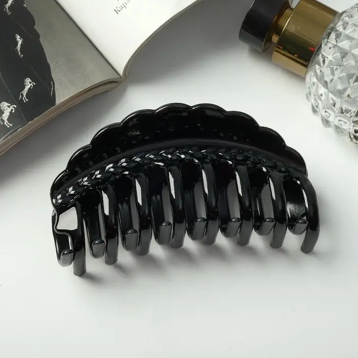 Крабик для волос &laquo;Бель&raquo;, косичка, 10 см, чёрный