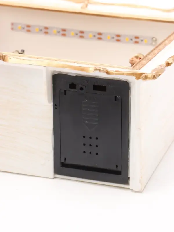 Фигура светодиодная &laquo;Рождество, рамка&raquo;, 25&times;20&times;10.5 см, музыкальная, USB, от батареек AAx3, свечение тёплое белое