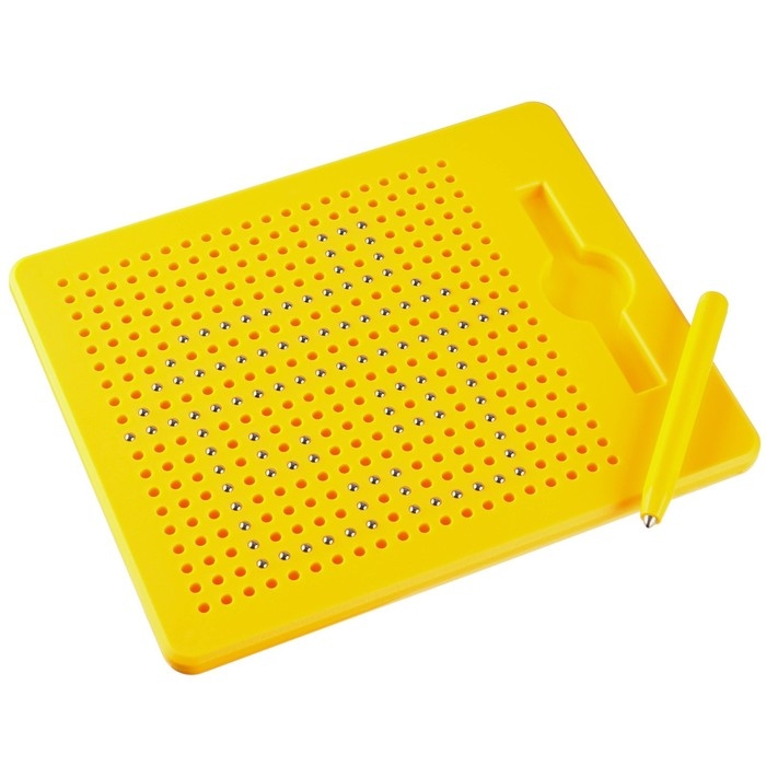 Планшет обучающий «Магнитное рисование: Лео и Тиг», 380 отверстий, цвет жёлтый Планшет обучающий «Магнитное рисование: Лео и Тиг», 380 отверстий, цвет жёлтый