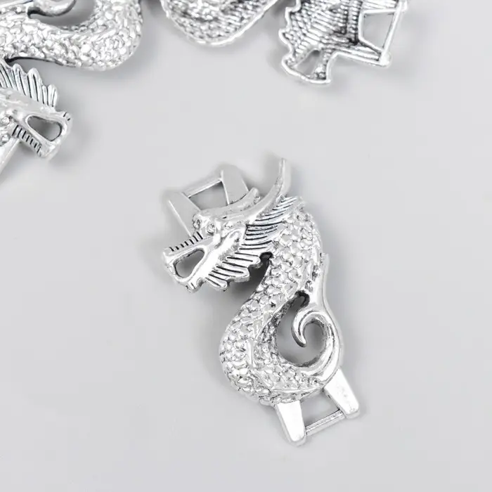 Коннектор для творчества металл 2 ушка  Коннектор для творчества металл 2 ушка "Китайский дракон" серебро 3,6х2 см