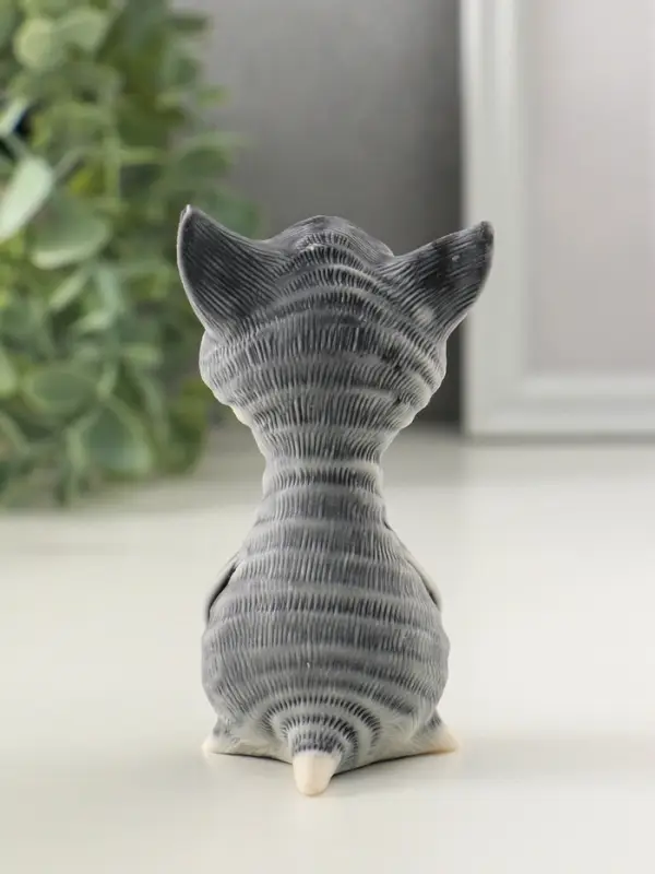 Сувенир Сувенир "Кот худой с рыбой" 9,5 см