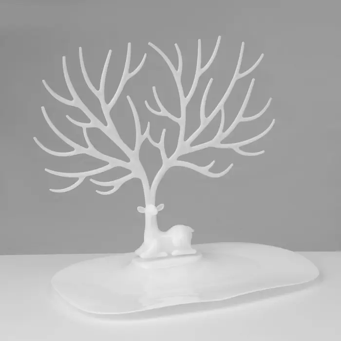 Подставка для украшений &laquo;Олень&raquo;, 25&times;15&times;22 см, прямоугольное основание, белая