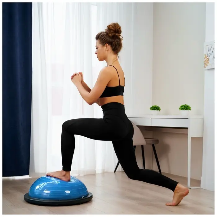 Полусфера BOSU гимнастическая ONLYTOP, 58&times;25 см, с насосом, синяя