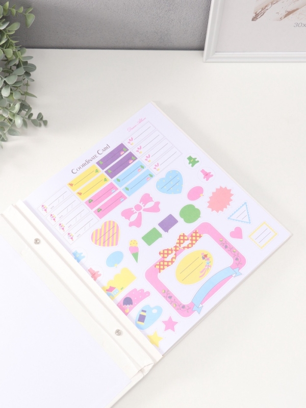 Фотоальбом магнитный 20 листов Фотоальбом магнитный 20 листов "Бегемотик с сердечком" кожзам, в коробке 2,6х32х33,5 см