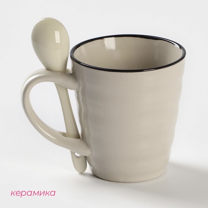 Кружка керамическая с ложкой Доляна «Ноель», 280 мл, цвет бежевый Кружка керамическая с ложкой Доляна «Ноель», 280 мл, цвет бежевый