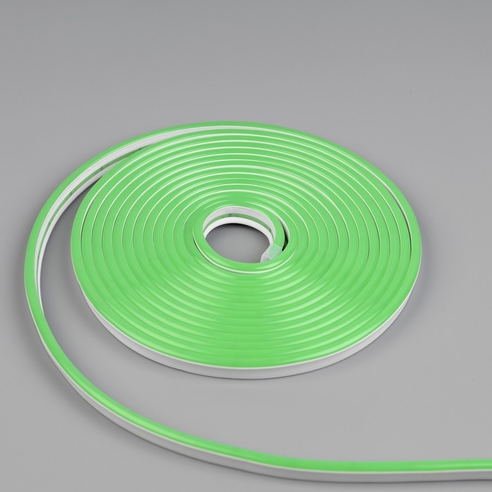 Гибкий неон Luazon Lighting 6 × 12 мм, IP65, 10 м, SMD2835, 120 LED/м, 12 В, свечение зелёное Гибкий неон Luazon Lighting 6 × 12 мм, IP65, 10 м, SMD2835, 120 LED/м, 12 В, свечение зелёное