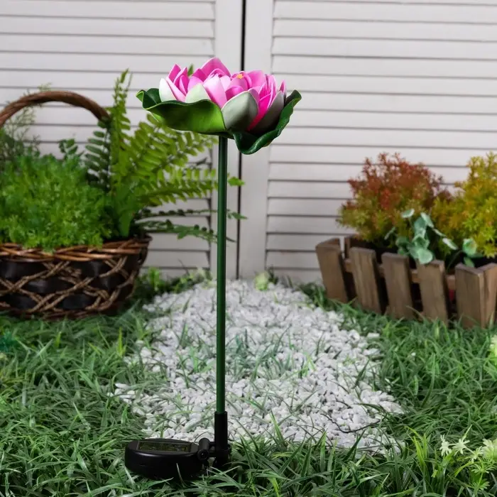 Садовый светильник &laquo;Лотос&raquo;, уличный, на солнечной батарее, 70 см, 1 LED, свечение белое