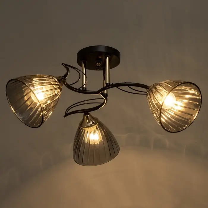 Светильник потолочный BayerLux &laquo;Сальма&raquo;, люстра 3хЕ27, 40 Вт, чёрный, 54&times;54&times;24 см