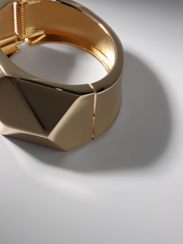 Браслет металл «Манжета» углы, цвет золото Браслет металл «Манжета» углы, цвет золото