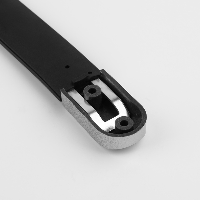 Ручка для чемодана, пластик, 20 × 2,2 см, цвет чёрный/серебряный Ручка для чемодана, пластик, 20 × 2,2 см, цвет чёрный/серебряный