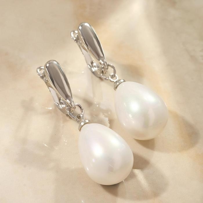 Серьги с жемчугом «Грейс» пухлая капля, цвет белый в серебре Серьги с жемчугом «Грейс» пухлая капля, цвет белый в серебре