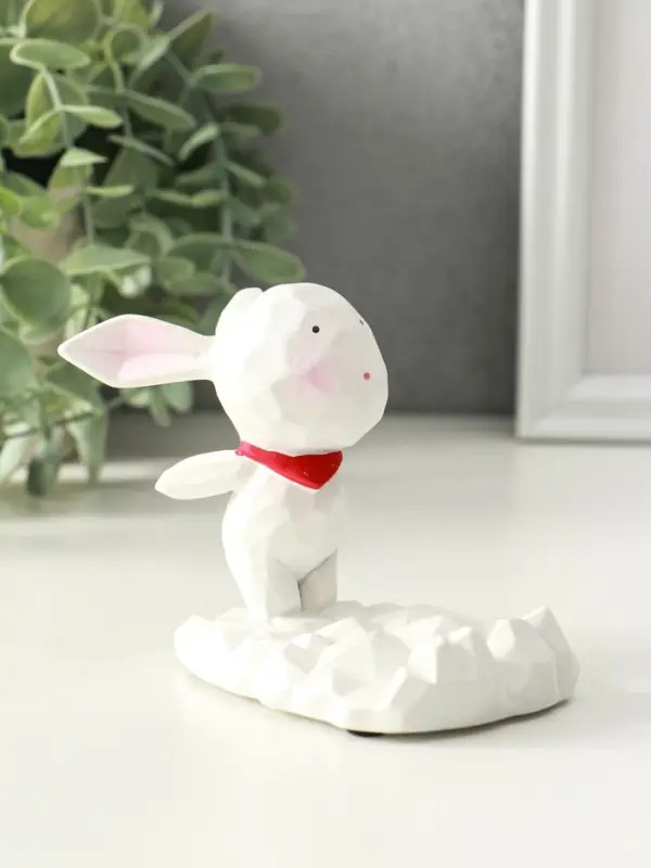 Сувенир полистоун подставка для телефона Сувенир полистоун подставка для телефона "Зайка с шейным красным платком" 6,5х9х8,5 см