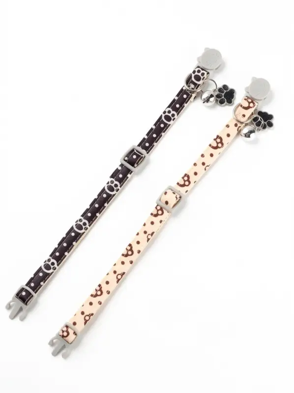 Набор ошейников для кошек &laquo;Лапки&raquo;, 19-32&times;1 см, 2 шт.