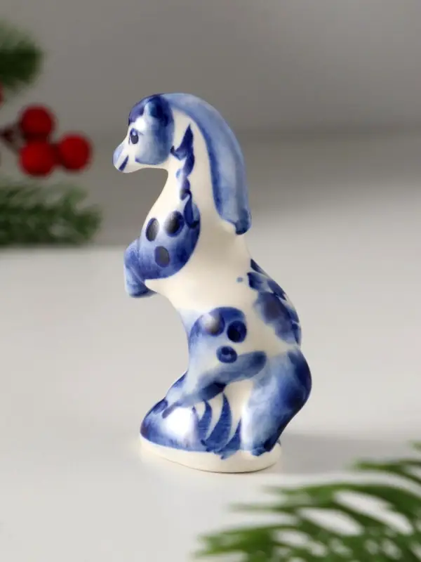 Сувенир Конь на дыбах, 8х5 см, гжель Сувенир Конь на дыбах, 8х5 см, гжель