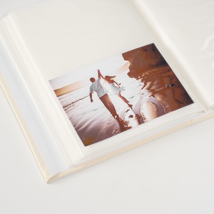 Фотоальбом на 200 фото 10х15 см кожзам Фотоальбом на 200 фото 10х15 см кожзам "Мишка малыш" белый 5,5х18,6х22,6 см