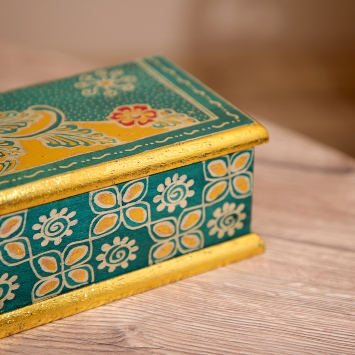 Шкатулка деревянная, батик 16х11х8 см Шкатулка деревянная, батик 16х11х8 см