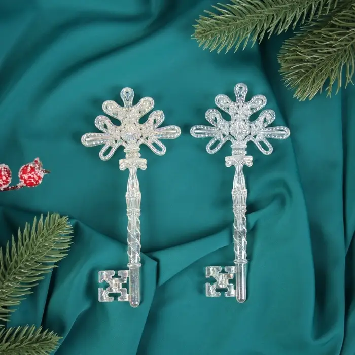 Набор ёлочных игрушек 2 шт. «Зимнее волшебство. Созвездие» пластик, ключик, 15х6,5 см