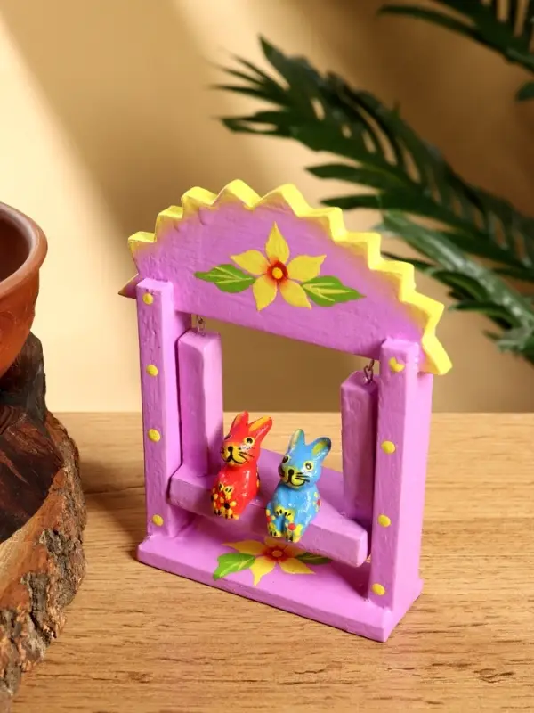 Сувенир «Зайки на качелях», 11×5.4×14.4 см, дерево, сиреневый Сувенир «Зайки на качелях», 11×5.4×14.4 см, дерево, сиреневый