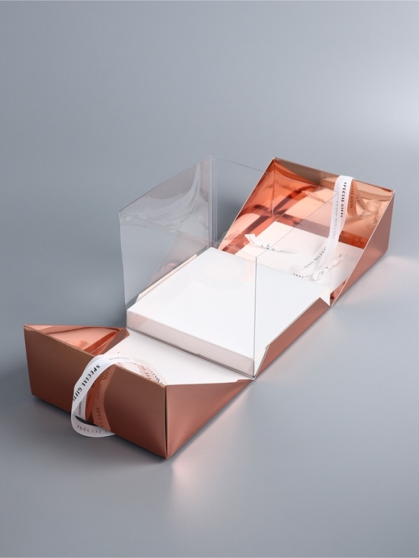 Коробка под бенто-торт с ленточками, ,розовое-золото , 21 х 21 х 18 см Коробка под бенто-торт с ленточками, ,розовое-золото , 21 х 21 х 18 см