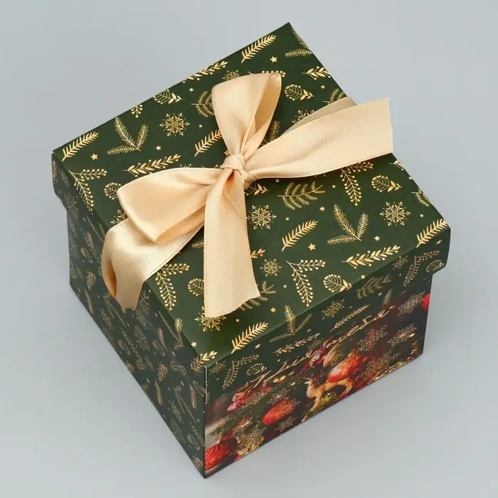 Коробка подарочная новогодняя складная «Новогодние шары», 10 х 10 х 10 см Коробка подарочная новогодняя складная «Новогодние шары», 10 х 10 х 10 см