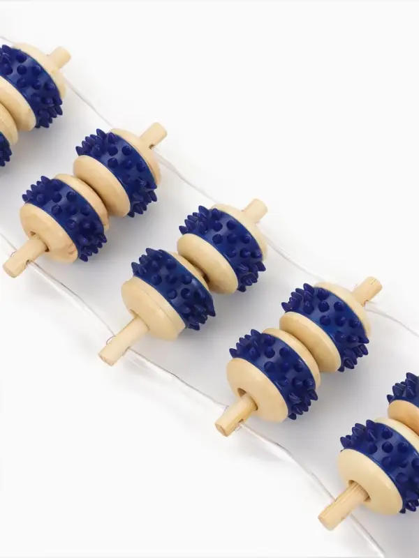 Массажёр-лента для спины, 9 звеньев, деревянный, с шипами, 84&times;7.5&times;3 см, МИКС