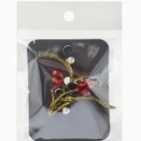 Брошь &laquo;Цветы&raquo; ирисы, жемчуг, цвет красно-зелёный