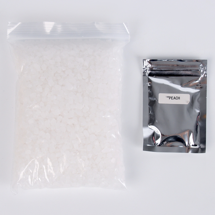 Свеча своими руками. Создание свечей с формовыми элементами, набор для творчества Свеча своими руками. Создание свечей с формовыми элементами, набор для творчества