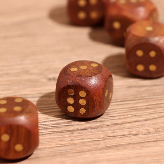 Игра настольная Игра настольная "Кубики" 12,5х4х4 см, дерево шишам