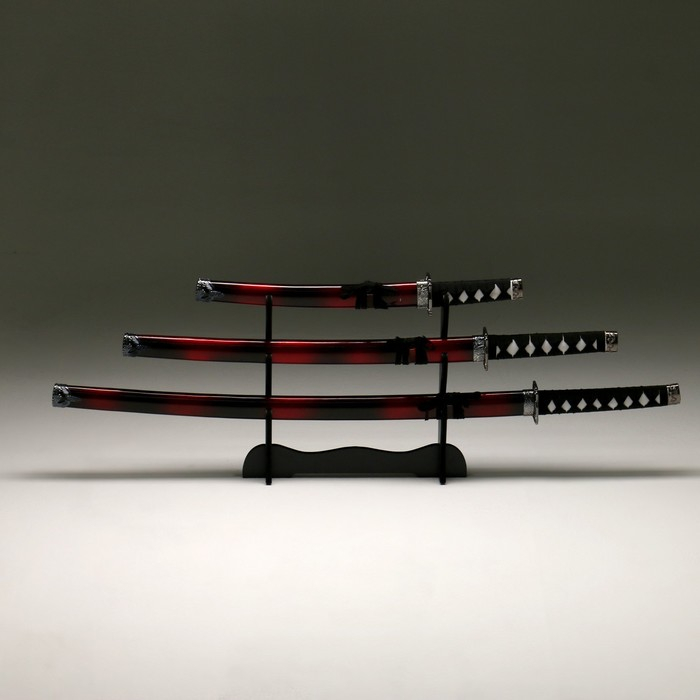 Сув. изделие катаны 3в1 на подставке, ножны дерево, черные с дымкой бордо глянец 51/77/100см Сув. изделие катаны 3в1 на подставке, ножны дерево, черные с дымкой бордо глянец 51/77/100см