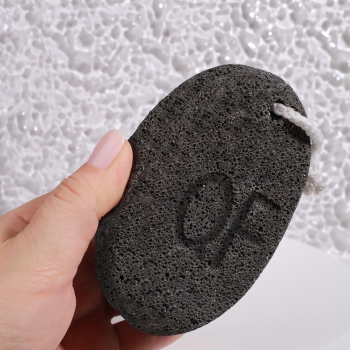 Пемза для педикюра, с подвесом, 11 × 7 см, в коробке, цвет чёрный Пемза для педикюра, с подвесом, 11 × 7 см, в коробке, цвет чёрный